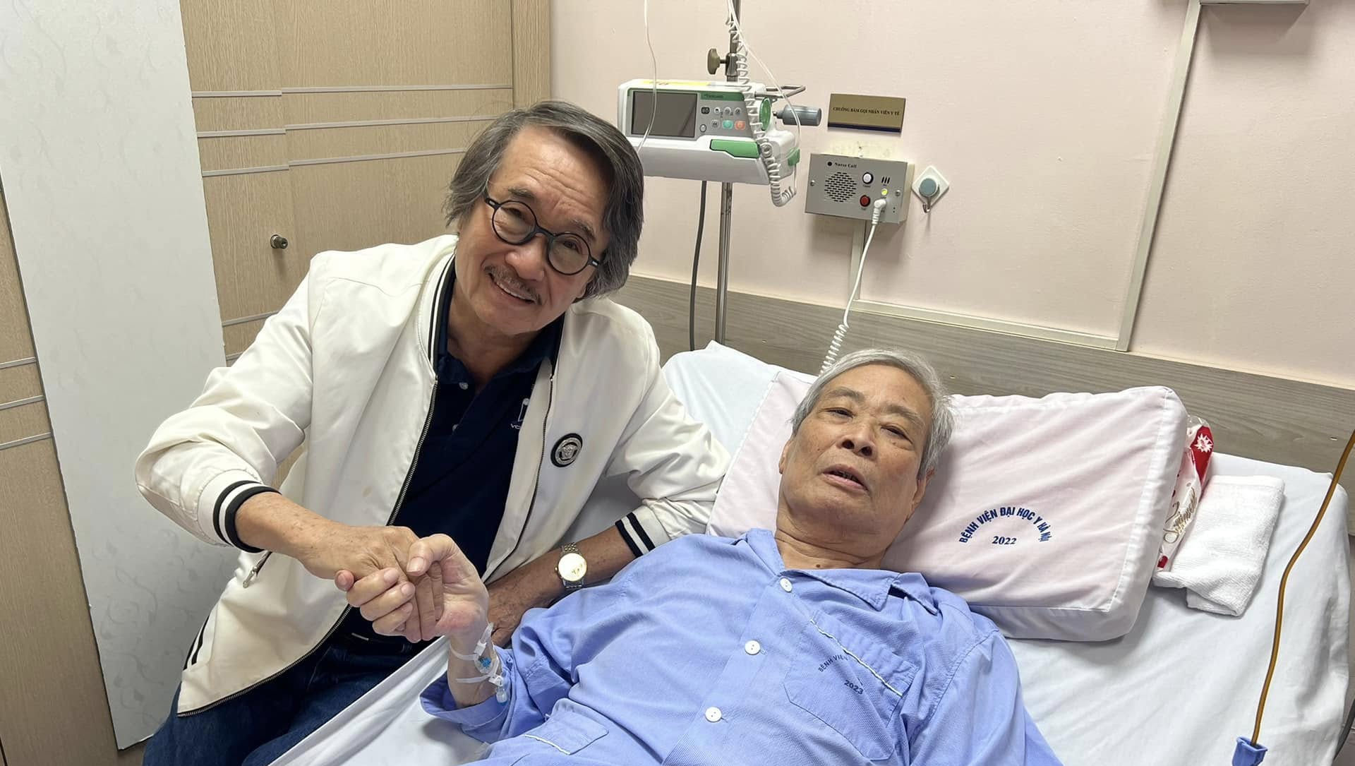 Musiker Thuy Kha hat Darmkrebs und ist in schlechtem Gesundheitszustand - 1 Nhạc sĩ Thụy Kha bị ung thư đại tràng, sức khỏe xấu - 1