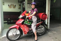 Một doanh nghiệp thưởng Tết cho nhân viên bằng... bình gas