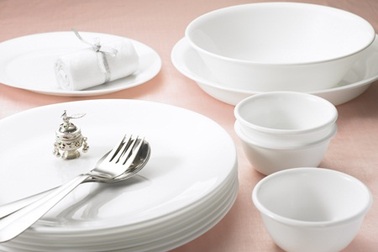 Người tiêu dùng nên mua loại chén đĩa nào?