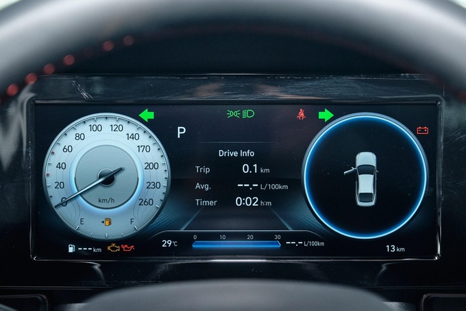 Hyundai Elantra N-Line: hút mắt từ mọi góc nhìn, trang bị hấp dẫn, động cơ là điểm nhấn - 19 Hyundai Elantra N-Line: hút mắt từ mọi góc nhìn, trang bị hấp dẫn, động cơ là điểm nhấn - 19