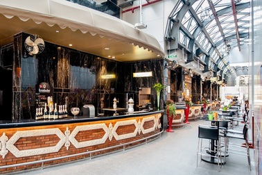 Bên trong tòa nhà phức hợp Times Square ở trung tâm TP HCM