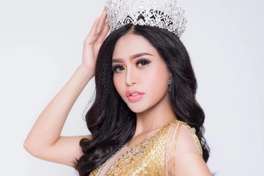 Hoa hậu Di Khả Hân trải lòng về quá khứ bị liệt