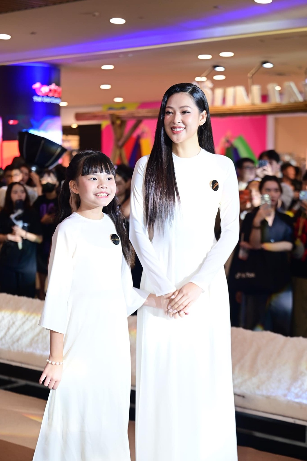 Con gái màn ảnh của Quyền Linh: Gen Z cao 1,74m, đời thường gợi cảm - 3 Con gái màn ảnh của Quyền Linh: Gen Z cao 1,74m, đời thường gợi cảm - 3