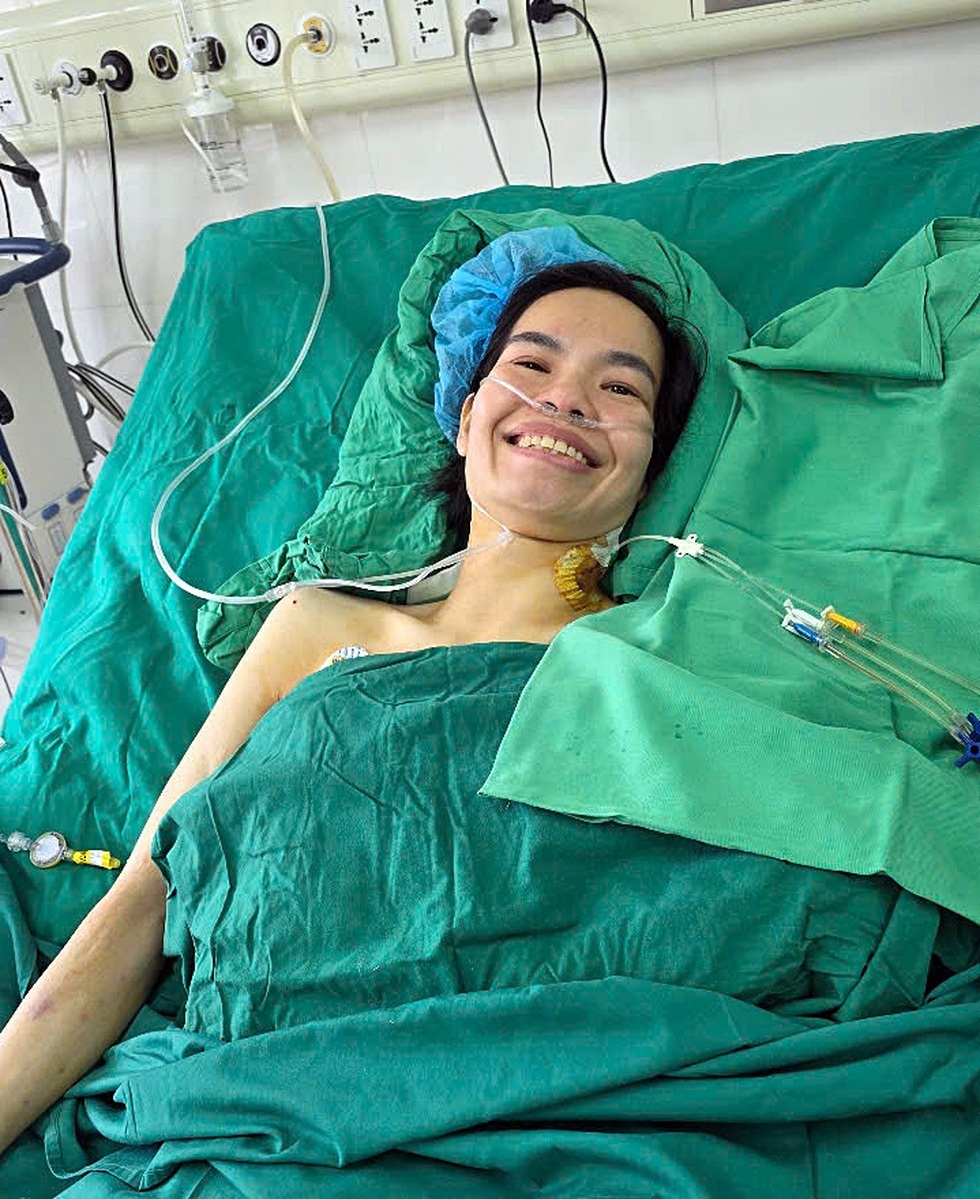 Chị được tái sinh nhờ lá phổi của người em được chuyển từ Nam ra Bắc - 2