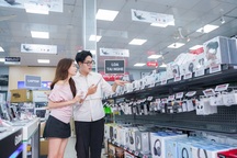 Đồ công nghệ giảm giá chục triệu đồng, điện thoại AI lên ngôi dịp 8/3