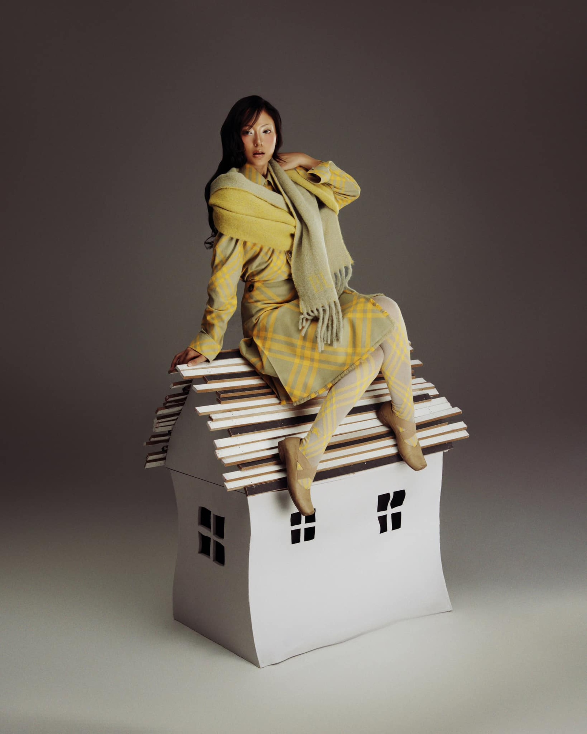 Cô du kích trong phim Địa đạo ngoài đời là người mẫu thời trang sành điệu - 4