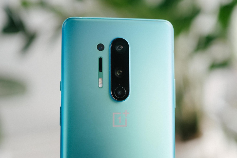 Trên tay OnePlus 8 Pro 5G: đối thủ mới của Galaxy Note 20 Ultra 5G - 7 Trên tay OnePlus 8 Pro 5G: đối thủ mới của Galaxy Note 20 Ultra 5G - 7
