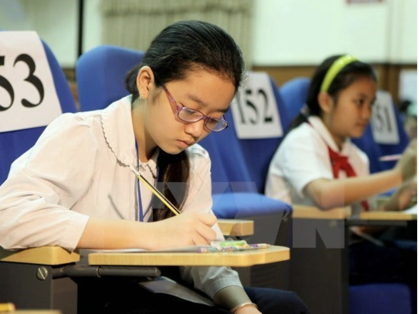 Abschaffung der Aufnahmeprüfungen für die 6. Klasse, aber Einführung separater Mechanismen für Sonderschulen - 3 Bỏ thi vào lớp 6 nhưng có cơ chế riêng với các trường đặc biệt - 3