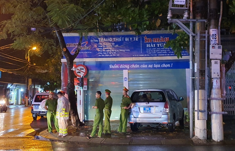 5 cựu Giám đốc bệnh viện bị khởi tố trong vụ nâng khống thiết bị y tế - 1 5 cựu Giám đốc bệnh viện bị khởi tố trong vụ nâng khống thiết bị y tế - 1