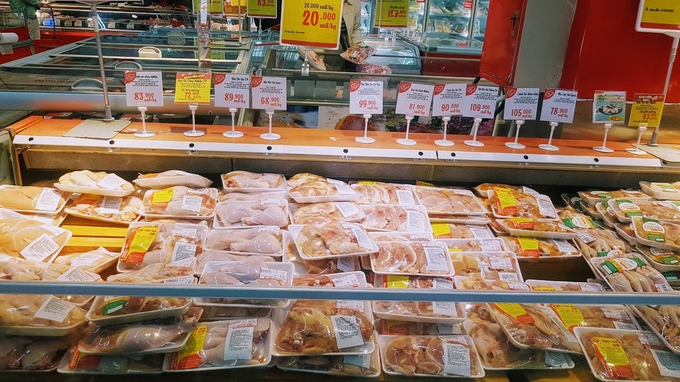 Giá thịt đến người tiêu dùng vênh cao gấp 2-3 lần giá gốc - 1 Giá thịt đến người tiêu dùng vênh cao gấp 2-3 lần giá gốc - 1