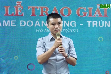 Dân trí trao giải chương trình "Euro 2020: Đoán đúng - Trúng quà"