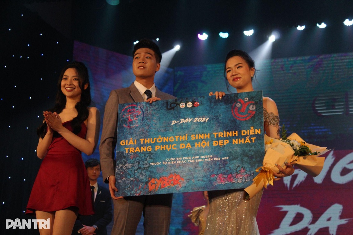 Tìm ra tân vương sinh viên của Đại học Kinh tế quốc dân - 23 Tìm ra tân vương sinh viên của Đại học Kinh tế quốc dân - 23