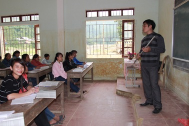 Nghệ An: Trường không tuyển đủ học sinh, giáo viên không có quà Tết