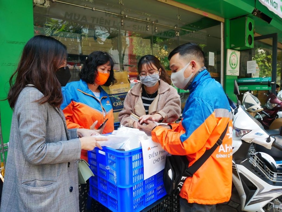 AhaMove tặng thêm hơn 3000 phần quà, hỗ trợ tài xế tới 1 tỷ đồng hậu giãn cách - 3 AhaMove tặng thêm hơn 3000 phần quà, hỗ trợ tài xế tới 1 tỷ đồng hậu giãn cách - 3