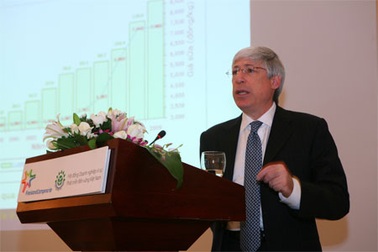 “Doanh nghiệp Việt vẫn sống trong bong bóng xã hội”