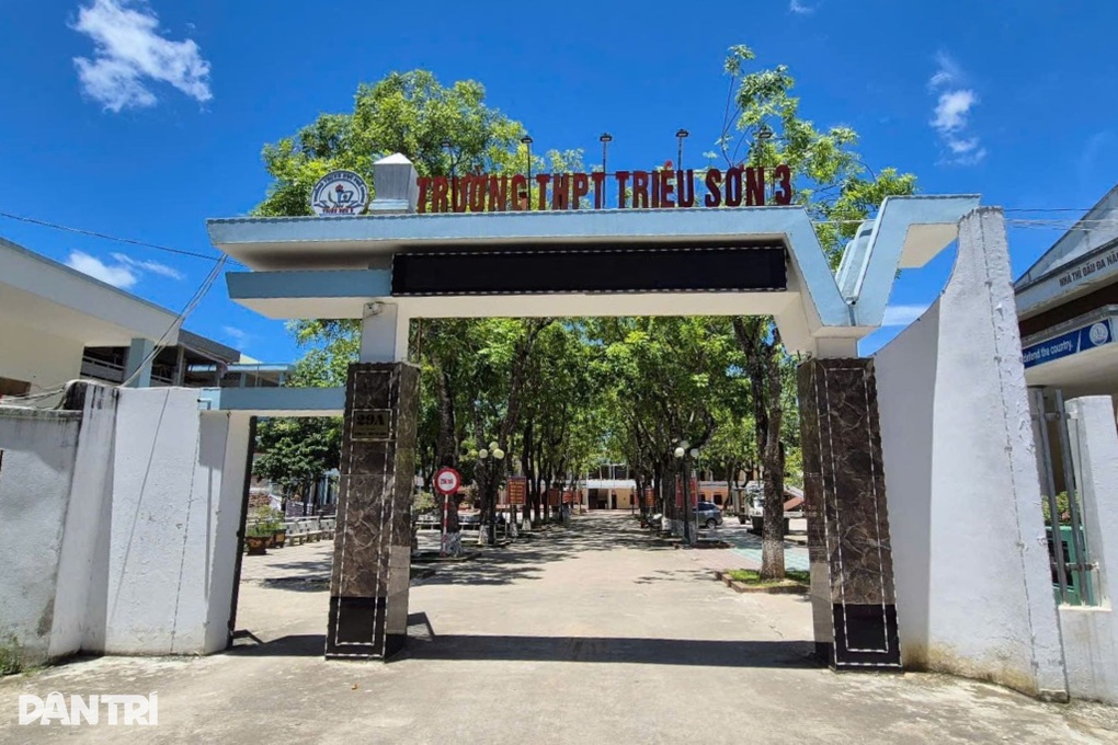 Nữ thủ khoa D01 Thanh Hoá: 5 tuổi học tiếng Anh, top 1% điểm SAT thế giới - 3