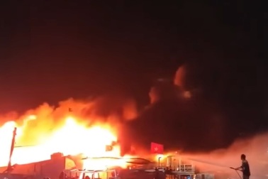 Cháy 2 tàu cá ở Khánh Hòa, thiệt hại hơn chục tỷ đồng