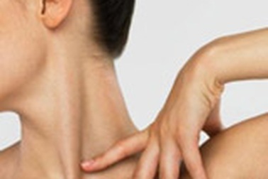 Chăm sóc da tay mùa hanh khô