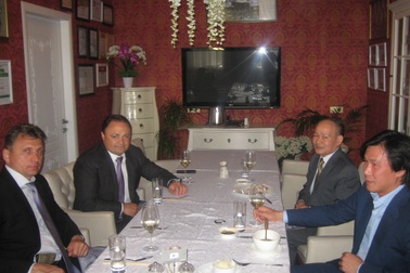 Xây tượng đài Bác Hồ tại thành phố Vladivostok, Nga