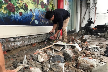 Hà Nội có thể bêu tên người chiếm dụng vỉa hè, lòng đường