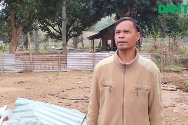 Anh A Lăng Dương và A Lăng giới mong nhận được đền bù để làm lại nhà