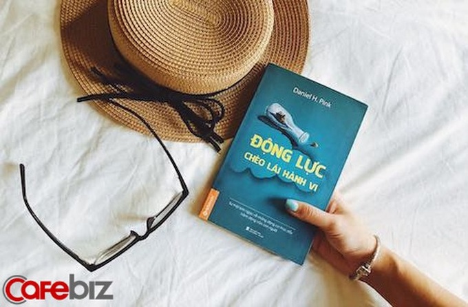 Đọc sách chính là thói quen khởi đầu của những người giàu có: 5 cuốn sách tâm lý học giúp bạn hiểu mình, hiểu người một cách cặn kẽ - Ảnh 4. Đọc sách chính là thói quen khởi đầu của những người giàu có: 5 cuốn sách tâm lý học giúp bạn hiểu mình, hiểu người một cách cặn kẽ - Ảnh 4.