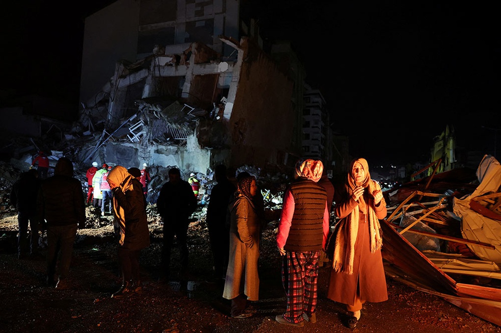 Hơn 3.800 người chết do động đất mạnh nhất một thế kỷ ở Thổ Nhĩ Kỳ, Syria - 2 Hơn 3.800 người chết do động đất mạnh nhất một thế kỷ ở Thổ Nhĩ Kỳ, Syria - 2