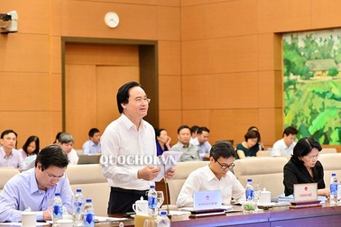 Không “ấn định” triết lý giáo dục trong luật