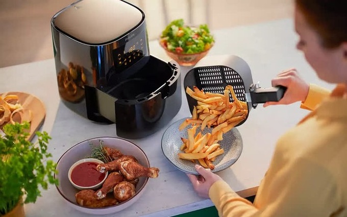 Những loại thực phẩm không nên cho vào nồi chiên không dầu.