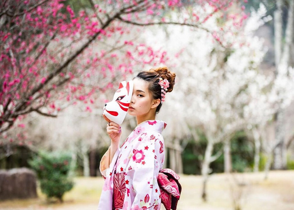 Hana kanzashi: Chiếc trâm cài thanh lịch được các nàng maiko ưa thích - 1 Hana kanzashi: Chiếc trâm cài thanh lịch được các nàng maiko ưa thích - 1