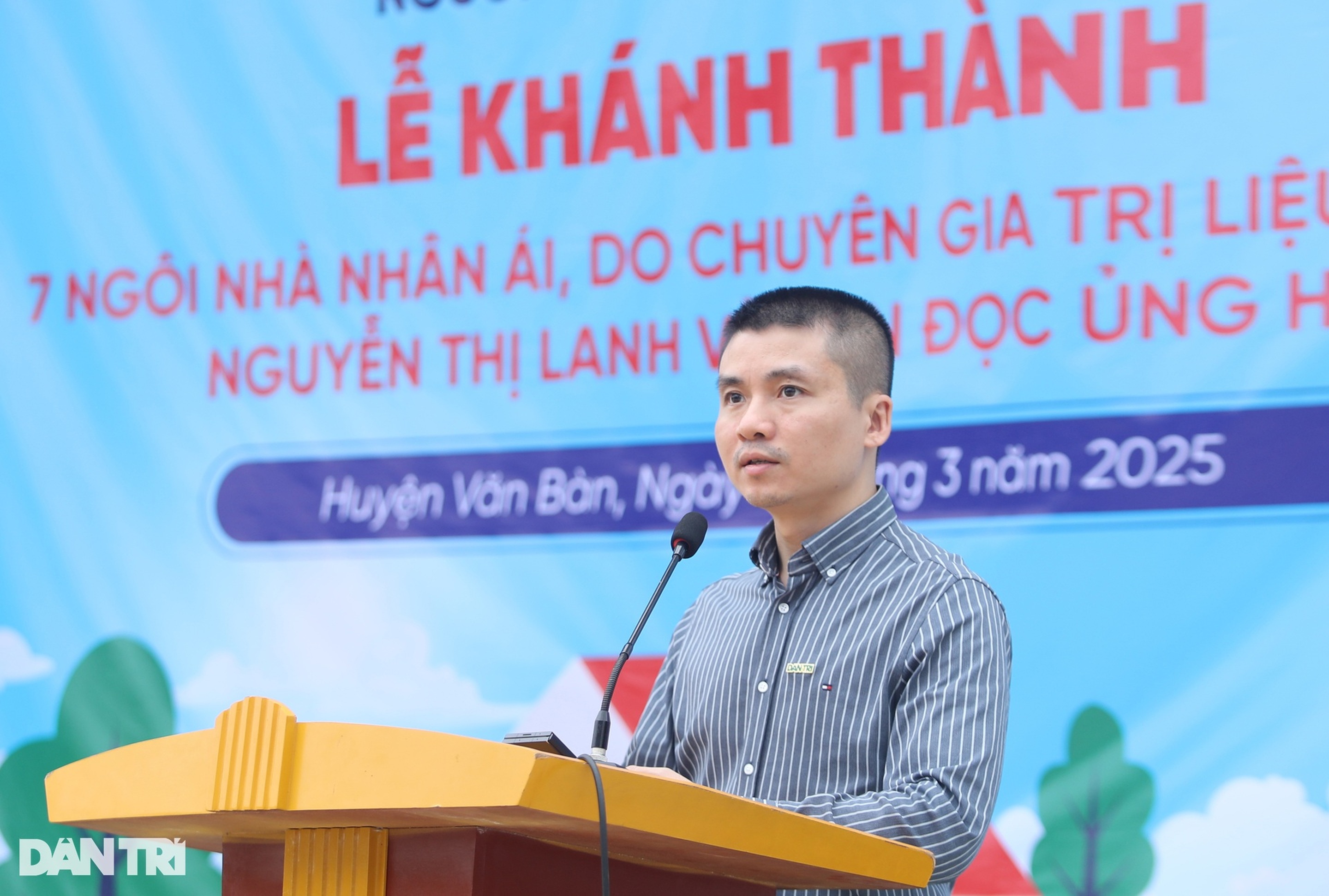 Báo Dân trí phát động xây dựng thêm 100 ngôi nhà Nhân ái - 1 Báo Dân trí phát động xây dựng thêm 100 ngôi nhà Nhân ái - 1