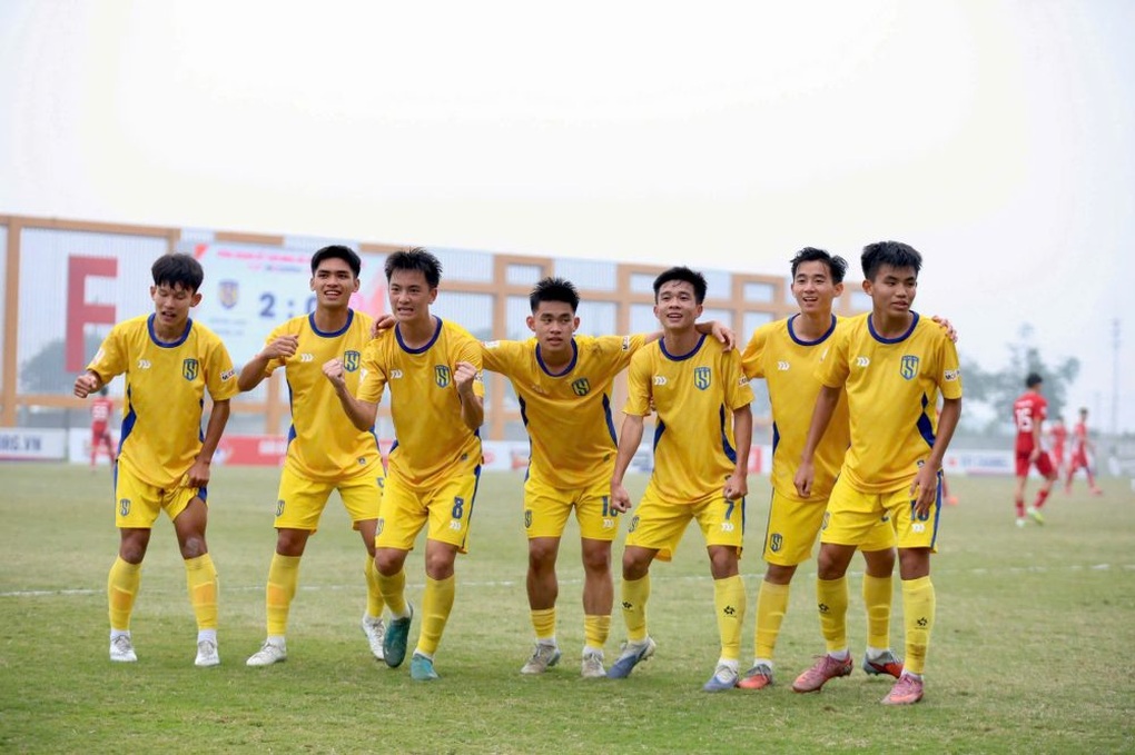 Sông Lam Nghệ An gặp PVF-CAND tại chung kết giải U19 Quốc gia - 1 Sông Lam Nghệ An gặp PVF-CAND tại chung kết giải U19 Quốc gia - 1