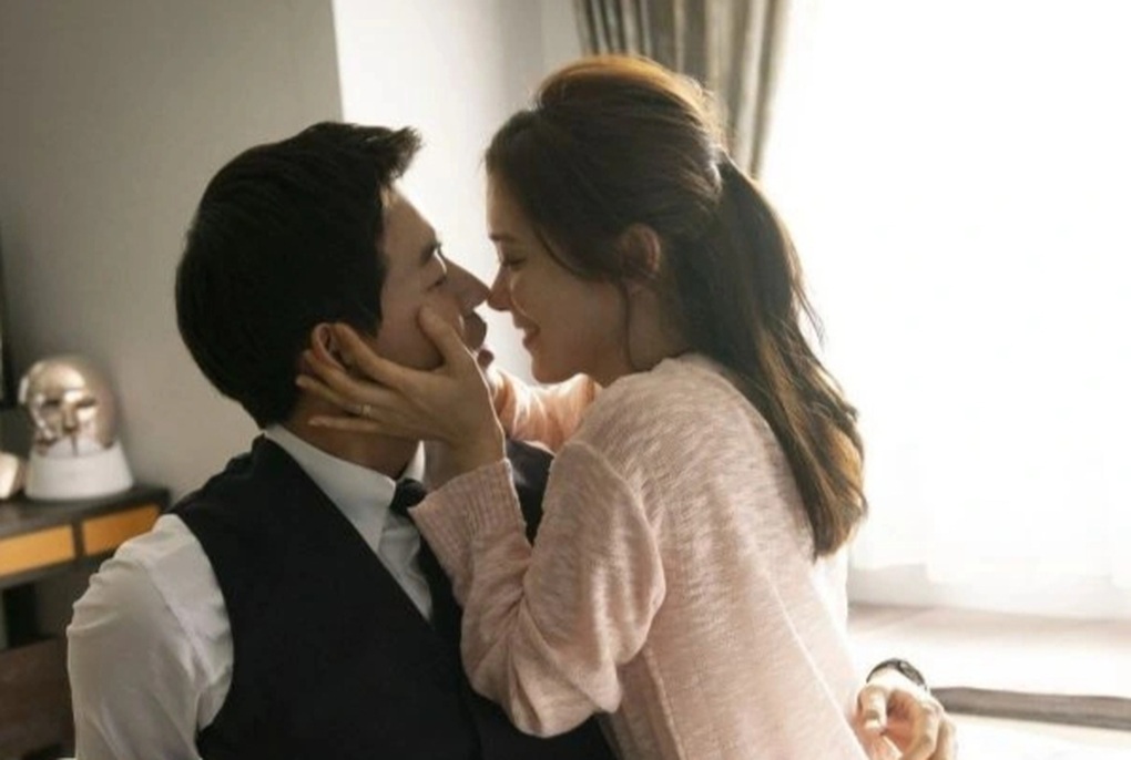 6 tháng sau ngày cưới, chồng đòi ly hôn chỉ vì tôi “sành sỏi” trên giường - 1 6 tháng sau ngày cưới, chồng đòi ly hôn chỉ vì tôi “sành sỏi” trên giường - 1