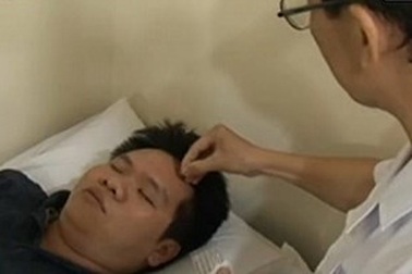 Cảnh báo chứng méo miệng vì thời tiết lạnh 