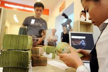  Sợ 'đòn' của Bí thư Đà Nẵng, ngân hàng hạ lãi suất 