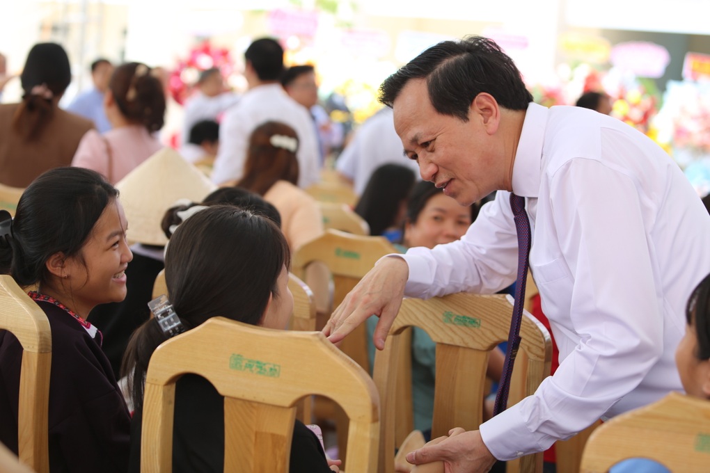 Khánh thành Trường Phổ thông Dân tộc nội trú Đồng Nai 152 tỷ đồng - 2 Khánh thành Trường Phổ thông Dân tộc nội trú Đồng Nai 152 tỷ đồng - 2