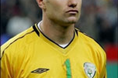 Shay Given phải phẫu thuật khẩn cấp