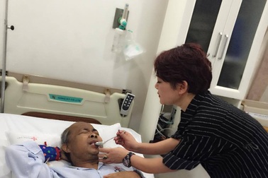 “Chuyện ra đi của nghệ sĩ Hán Văn Tình chỉ còn tính từng ngày”