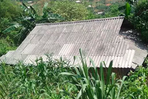 Bàng hoàng phát hiện vợ chồng con trai tử vong bất thường