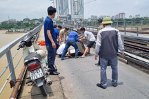 Cầu Long Biên bị "thủng": Bộ GTVT truy trách nhiệm ngành đường sắt