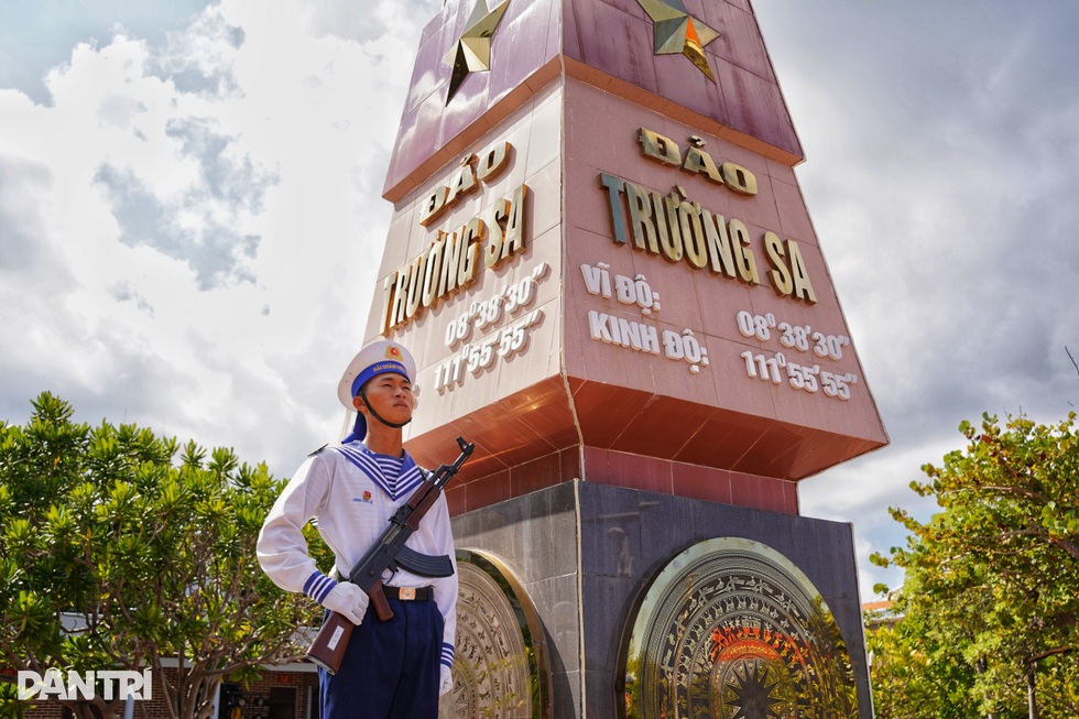 Thăm Trường Sa mùa biển lặng - 7 Thăm Trường Sa mùa biển lặng - 7
