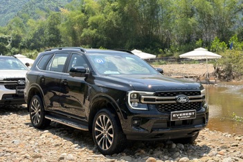 Ford Everest 2026 có cần sử dụng phụ gia để giảm khí thải?