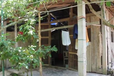 Gia cảnh hai cha con mắc bệnh hiểm nghèo