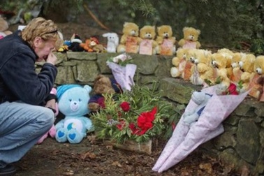 Thảm kịch xả súng kinh hoàng qua lời kể của bé 9 tuổi