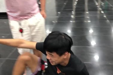 Đoạn clip "Táo quân vi hành" rò rỉ khiến nhiều người xôn xao.