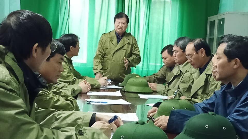 Hà Tĩnh: Mưa lũ khiến 4 người tử vong, nhiều tuyến đường nứt toác - 13 Hà Tĩnh: Mưa lũ khiến 4 người tử vong, nhiều tuyến đường nứt toác - 13