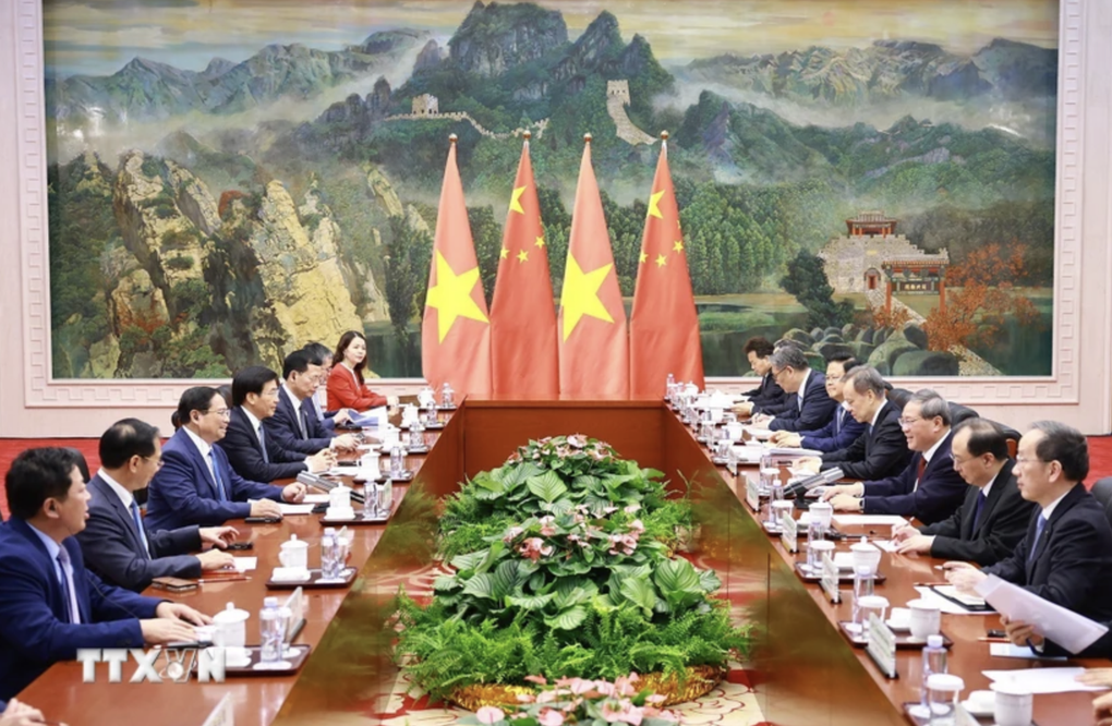 Việt Nam luôn coi phát triển quan hệ với Trung Quốc là yêu cầu khách quan - 1 Việt Nam luôn coi phát triển quan hệ với Trung Quốc là yêu cầu khách quan - 1
