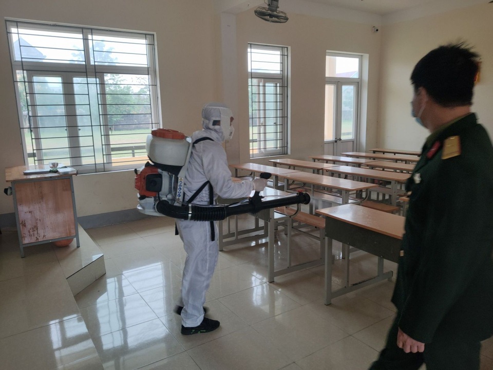 Chiều nay, Nghệ An họp và quyết định cho học sinh nghỉ học hết tháng 2 - 2 Chiều nay, Nghệ An họp và quyết định cho học sinh nghỉ học hết tháng 2 - 2