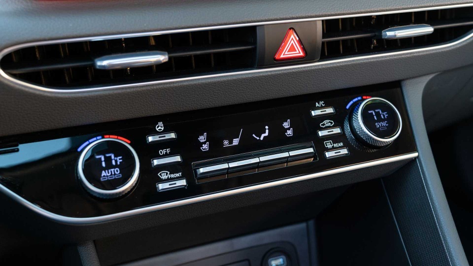 Hyundai nâng cấp Sonata cho phiên bản 2021 - 9 Hyundai nâng cấp Sonata cho phiên bản 2021 - 9