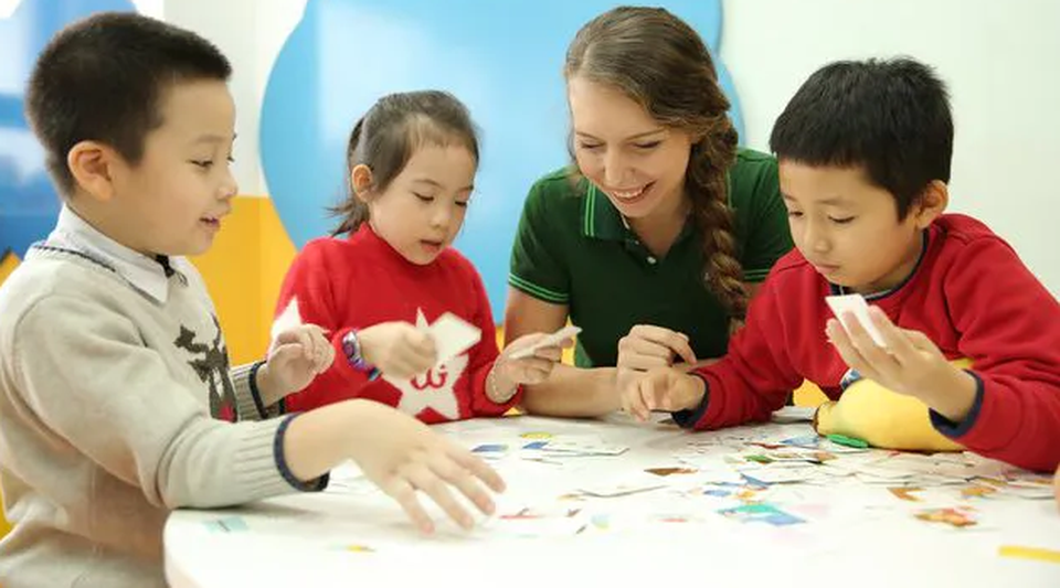 Nhập nhằng sách giáo khoa tiếng Anh mới - 2 Nhập nhằng sách giáo khoa tiếng Anh mới - 2